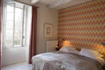 ベッドアンドブレックファースト La Maison De La Souque