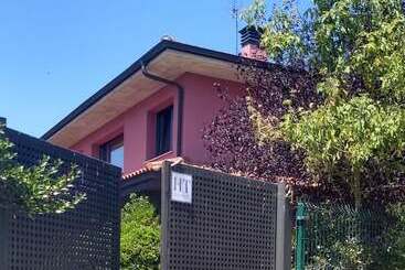 Nocleg ze śniadaniem Lovely Cat S Room Urrunaga