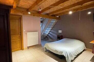 فندق Auberge Des Sauterelles