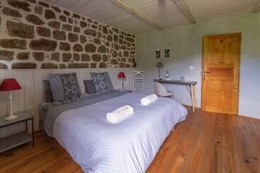 ペンション La Calade