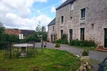 ペンション La Mare Aux 3 Diables Chambre D Hôtes