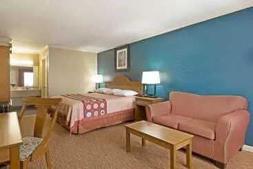 汽车旅馆  Super 8 By Wyndham Covington