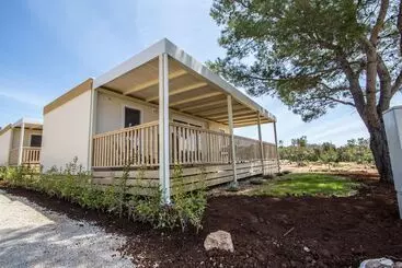Hotel Mobile Homes At Camping Ugljan Resort