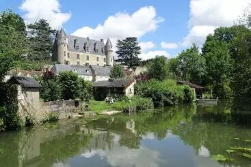 Majatalo Le Moulin De La Follaine
