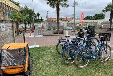 Hotel Team Holiday   Camping Du Petit Pont