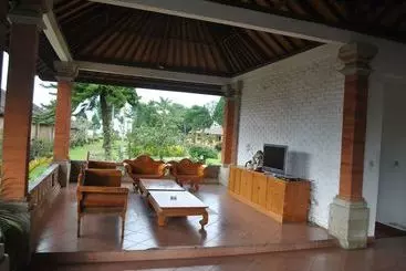 Hotel Enjung Beji Resor