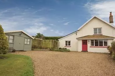 Bridge Cottage Croyde 3 4 Bed, Sleeps 8, Hot Tub