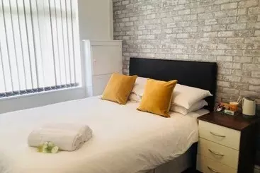پانسیون Townhouse At 3 Balliol St