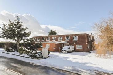 Отель The Amethyst By Paymán Club