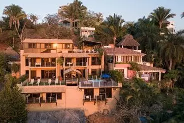 ホテル Pacific View Sayulita