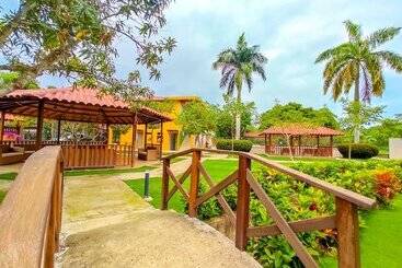 호텔 Senderos Del Mar