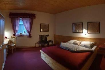 Pensionat U Dvou Studní