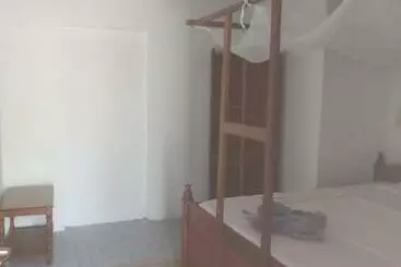 ペンション Iddi House