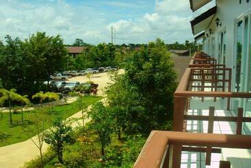 Hotel Thong Paeka