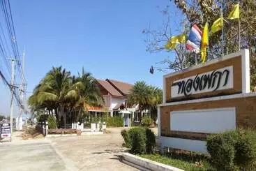 Szálloda Thong Paeka