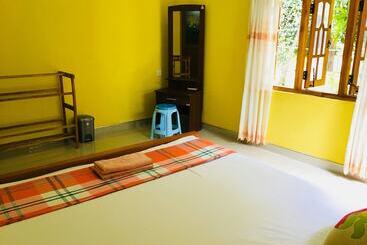 مبيت وإفطار Sudu Neluma Home Stay