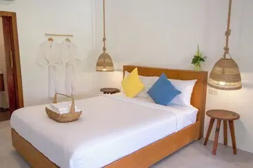 ホテル Issara Beach Resort Beachfront