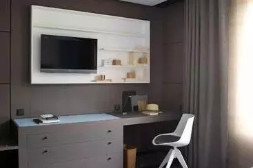 ホテル La Pyramide Maison Henriroux