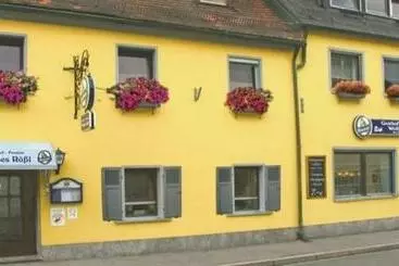 Hostel Gasthof Pension Weißes Rössl
