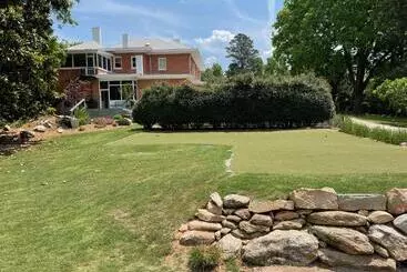 Gillen House Bed And Breakfast