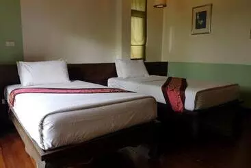 Kao Tao Villa Beach Resort