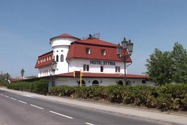 Styria Hotel Chvalovice