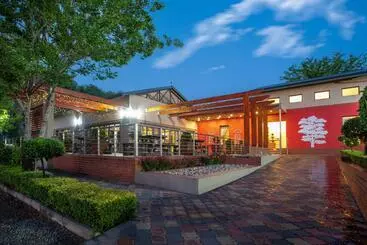 Aamiaismajoitus (B&B) Bluegum Country Lodge