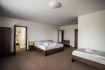 Hotel Na Farmě Choťovice