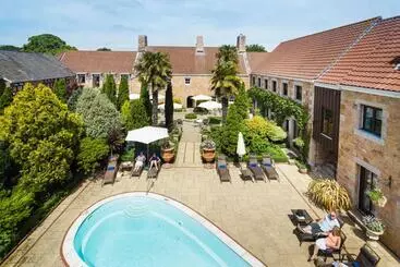 Hotel Greenhills Country