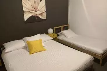 ユースホステル Hôtel Au Boeuf Rouge