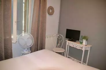 Bed and Breakfast Maison Sous Le Pont