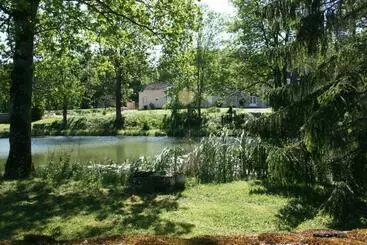 Bed and Breakfast Manoir De Montflambert
