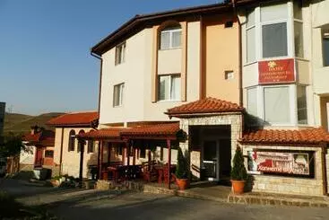 Family Hotel Daisy