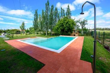 Greenside Of Sea Hostel