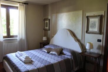 Отель Agriturismo Sarmore