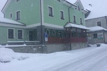 پانسیون Penzion U Pešků