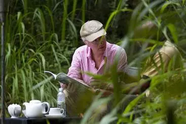 ホテル Explorer By Eco Team  Dambana