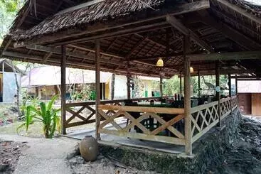 Bed and Breakfast Hoga Island Dive Resort Wakatobi