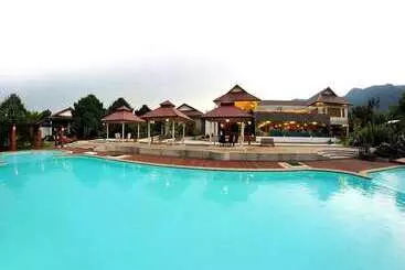 Hotel Akantuka Homestay