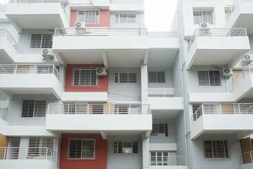 Hotel Oyo 16570 I Suite