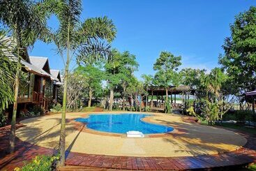 Hotel Veepana Resort