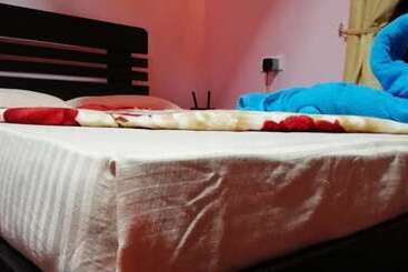 بنسيون Ella Summer Lesser