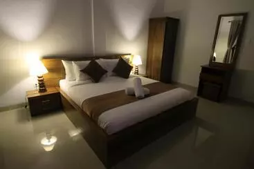 Hotel Green Beach Inn