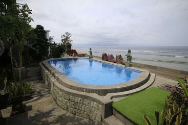 Hotel Green Beach Inn