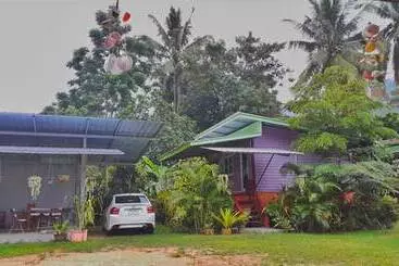 Hotelli Pattama Resorts Khiri Wong