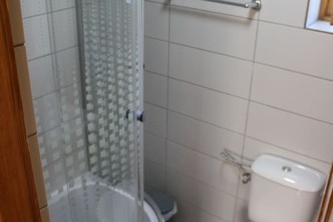 Pensão Cerdacul Cu Stuf