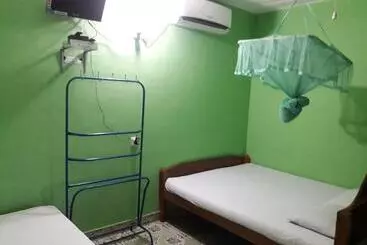 Pension  Simla Inn Tourist Guest House
