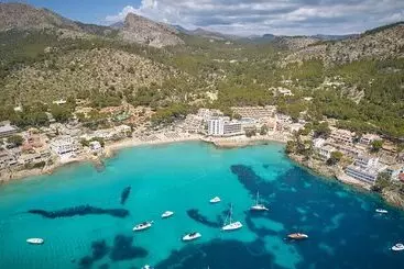 Universal Hotel Aquamarin