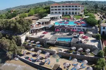 استراحتگاه Tsamis Zante Hotel & Spa