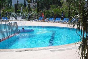 Aparthotel Opus Apart